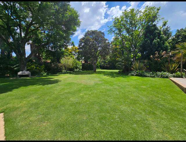 4 BEDROOM HOUSE FOR SALE IN VANDERBIJLPARK SW 5